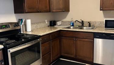 Serene 2bed 1bath condo with parking - Foto 3