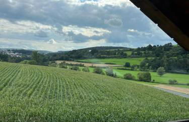 Monteur und Fremdenzimmer Ützhausen - Foto 1