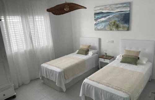 Aquamarine Sant Feliu en la playa con patio - Foto 20