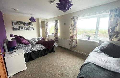 Private 7 bed wing of former farmhouse, edge of Exmoor, sleeps 16 - Foto 25