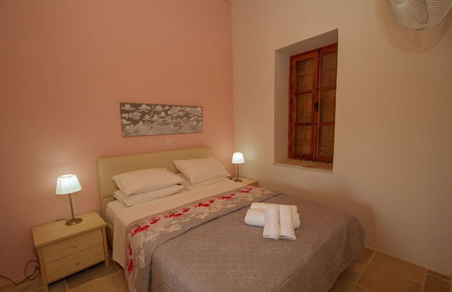 Thyone Uno Bal Cottage - Foto 1