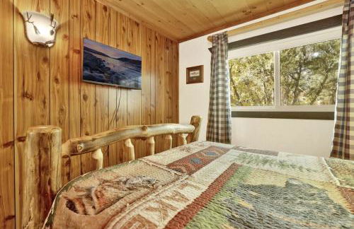 Holmes Away from Home by Big Bear Vacations - Foto 25