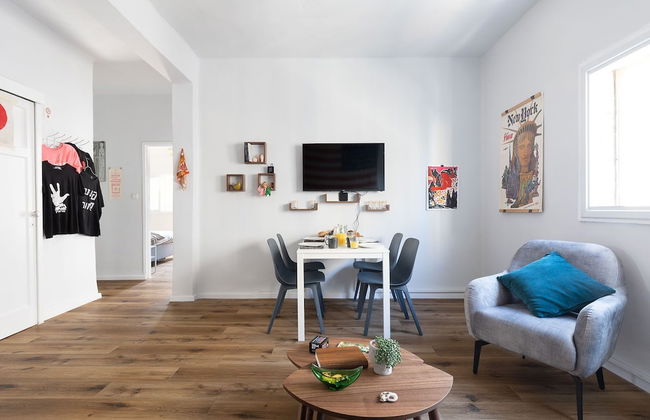 Artistic Downtown Vibe Apt in Florentin - Foto 18