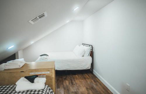 Beach Retreat 4900 Sqft, F1 VR Sim, Up to 21 guests - Foto 35