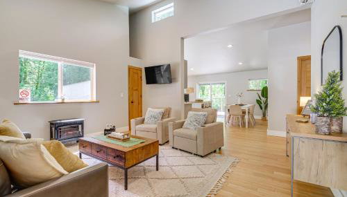 Deck, Hot Tub and Views Sleek Getaway in Index! - Foto 3