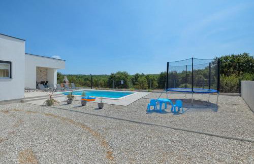 Brand new Villa Leny with heated pool - Foto 9