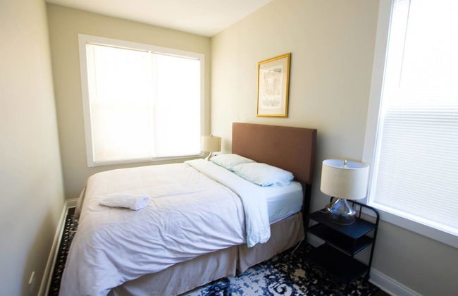 2 Level Home near Wrigley - Foto 5