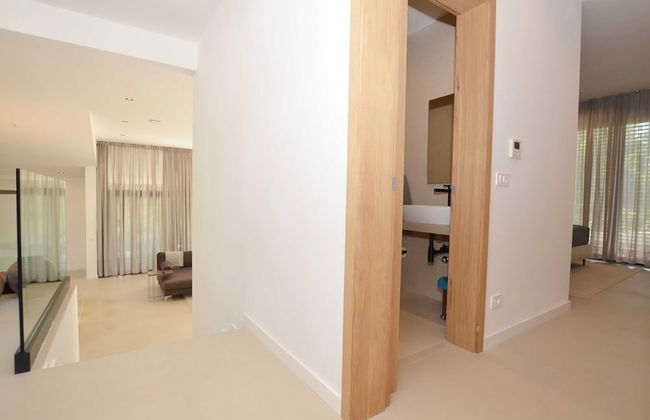 Luxurious Sorici Villa With Private Pool and Mediterranean Landscape - Foto 1