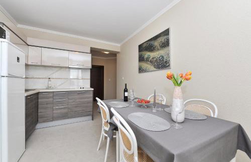 Apartmani Perić 1 Meka Draga - Foto 41