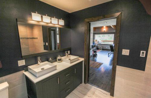 Cozy Cabin Retreat with Stunning Views of Yellowstone National Park in Montana - Foto 12