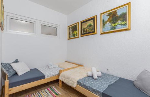 2 Bedroom Cozy Apartment In Vodnjan - Foto 31