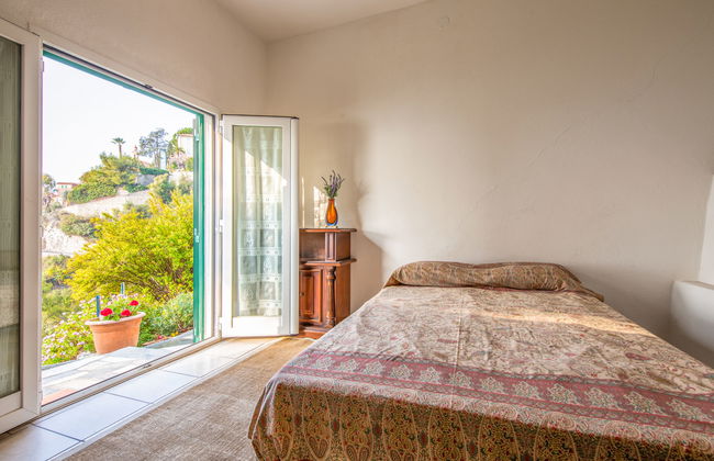 3 bedroom Apartment in Ventimiglia with garden and terrace - Photo 7