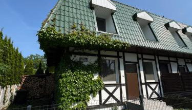 Corner House Plesna - Foto 3, Garden, Garden view