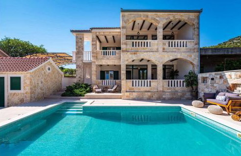 Villa Heritage Resort - Photo 1