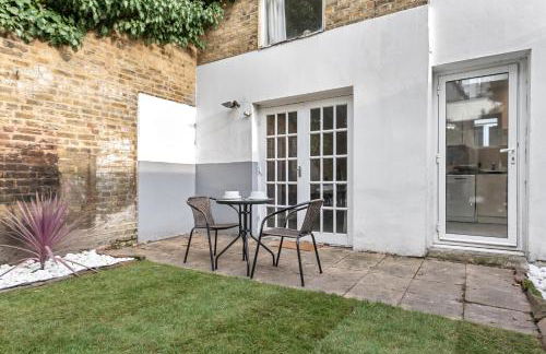 Urban Hideaway, Private Garden, 2 Mins to Station - Foto 23