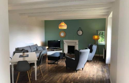 Maison 2 Ch - 5 Pers - au coeur du Château de Bothané - Foto 6