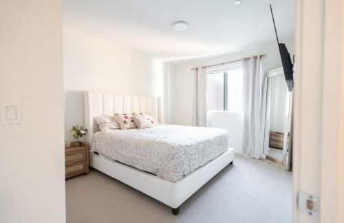 Heart of North Hollywood 2 bed Apt FREE parking, hot tub, pool, gym - Foto 23