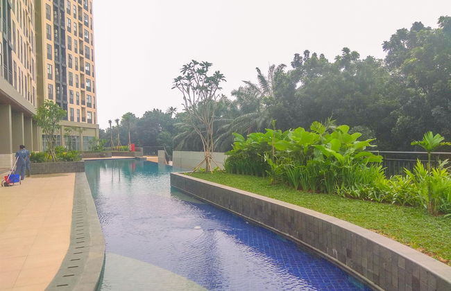 Homey And Well Design Studio Transpark Cibubur Apartment - Foto 18