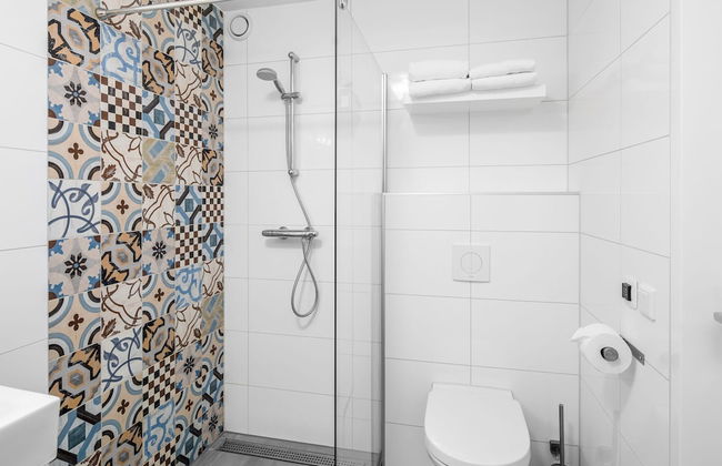 Lodge in Vlissingen Near North Sea Beach - Photo 15