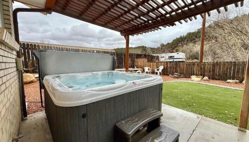 Private Hot Tub Less than 30 min to Zion National Park - Foto 4
