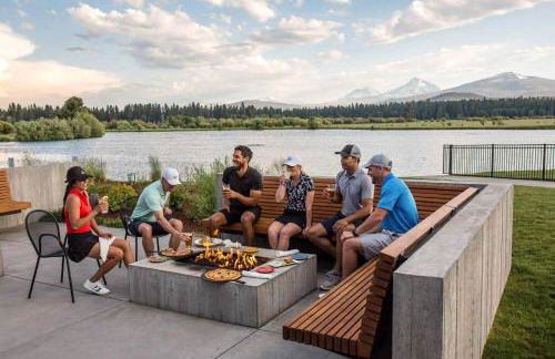 Black Butte Ranch Modern A-Frame Retreat, sleeps 8 - Foto 22