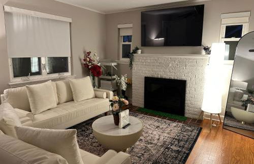 Single Family House in Arlington - Photo 14