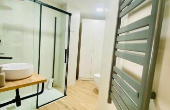 BAJO A - Design & Comfort in Ruzafa SOHO - Photo 1