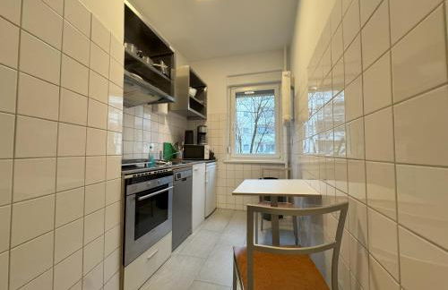 M M Central Apartments - Free Parking - Vintage Style - Foto 18