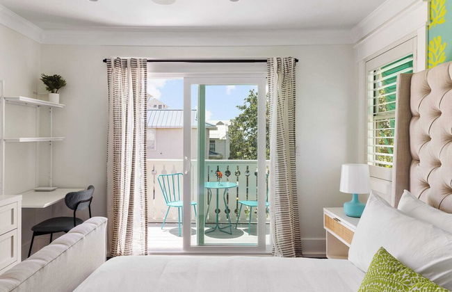 Luxe Villa Near Beach, Pool + Hottub, Chef's Kitchen Woodward Way by Avantstay - Foto 21