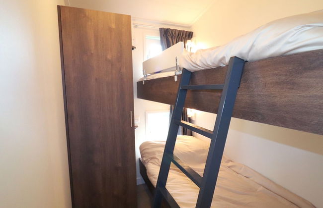 Chalet in Blesdijke Near Weerribben Park - Foto 3