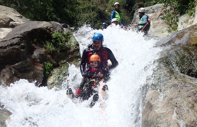 Zarzalones : La cascade de 21m Canyoning Près de Marbella & Málaga - Photo 2
