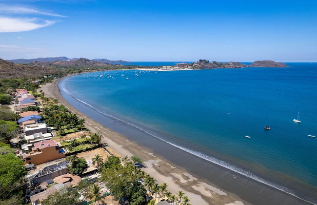 Container w Pool Backyard Parking BBQ Kitchen More in Playa Potrero - Photo 20