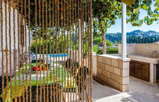 Green Garden House - Photo 15