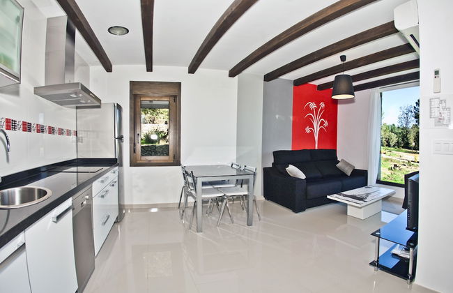 Apartamentos El Roble - Foto 6