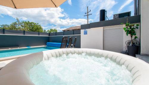 Villa Marsel with Pool & Jacuzzi by Istrabook - Foto 3