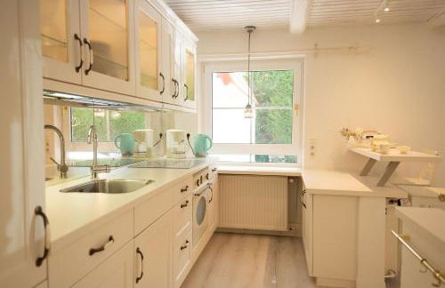 Meer Weiss - Foto 34