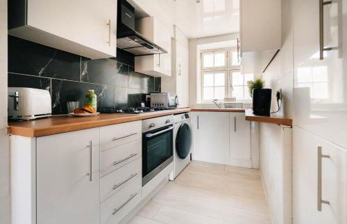 London's Great Escape 2 Bed Flat - Foto 51