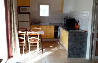 Holiday Home Provenzalisches Ferienhaus mit Charme auf dem Land mit Pool by Interhome - Foto 7