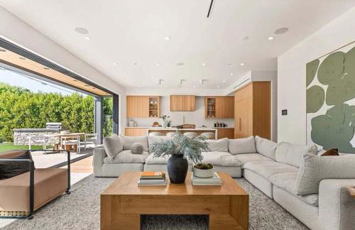 Stunning 5BR in Studio City W. Pool, and Jacuzzi - Foto 13