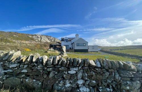 Goferydd, South Stack, Anglesey, 4 bed luxury home, hot tub, dog friendly - Foto 57