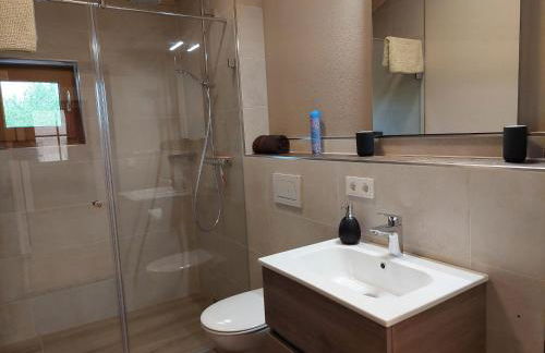 Nickis Bergcamp - Foto 26