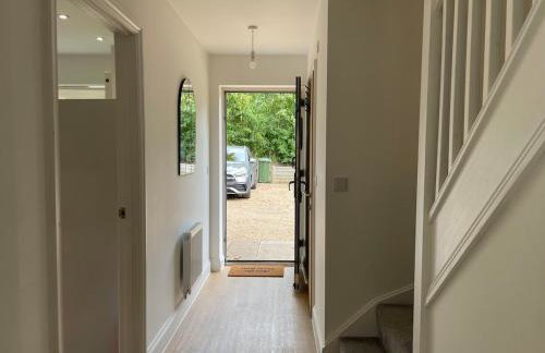 Iris Cottage 4BR Coastal Retreat - Foto 30