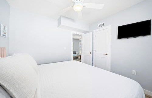 Siesta Key, Heated Pool, Dock on Lagoon, Turtle Beach 1-mile and Crescent Beach 2-miles, 1-bdr - Foto 14