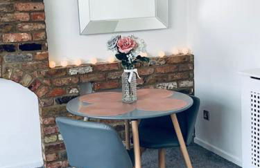 Aylesbury Apartment for Contractors and Holidays - FREE Parking for cars and vans - Foto 17