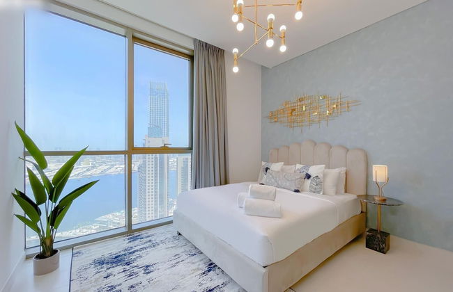 Lavish Living Along the Dubai Creek - Photo 4