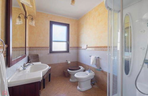 Panoramica Villa con Piscina sul Mare (Sanificata) - Foto 21