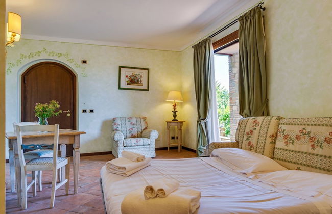 Elegant Apartments in Resort With Swimming Pool set in Nature - Foto 67