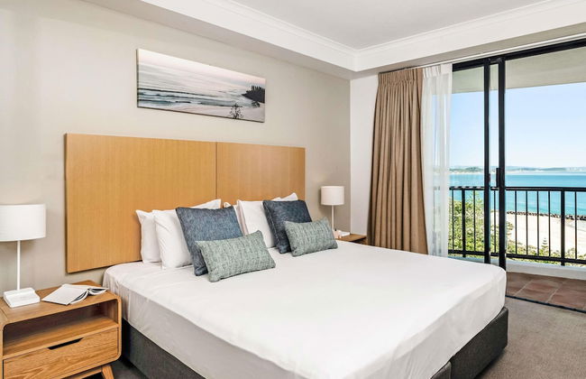 Mantra Coolangatta Beach - Photo 33