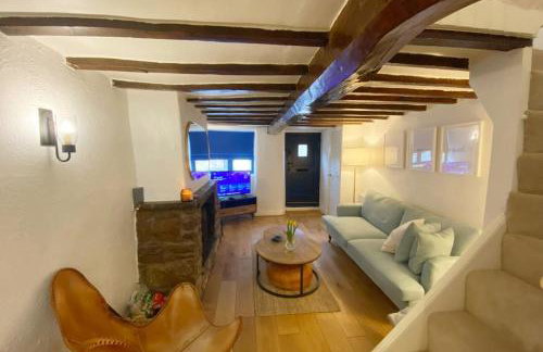 1750's cottage with open fire and beams - Foto 1