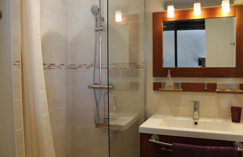 Les Mazaux avec piscine chauffée au nord de Sarlat - Foto 15